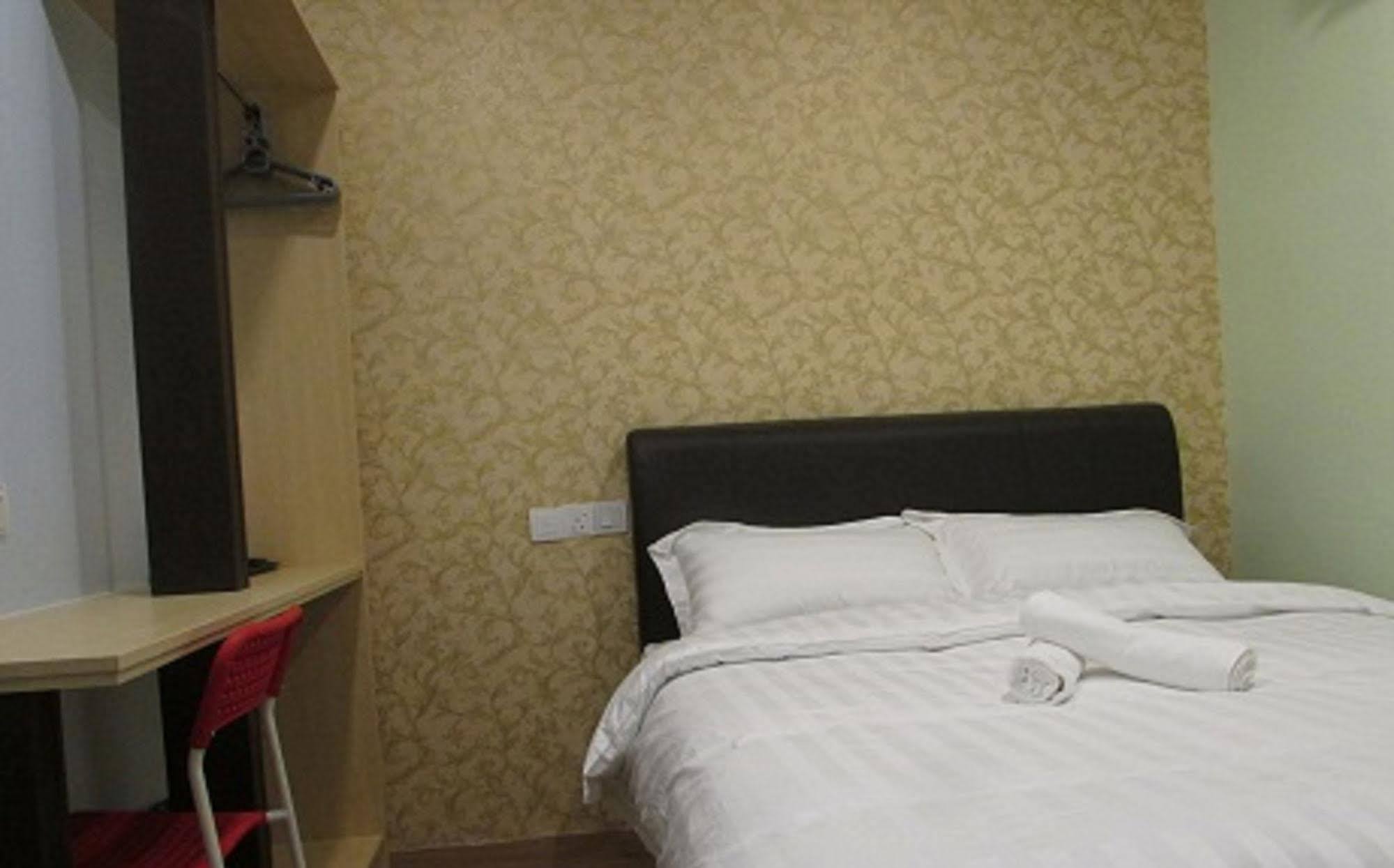 Hotel Zamburger Бентонг Экстерьер фото
